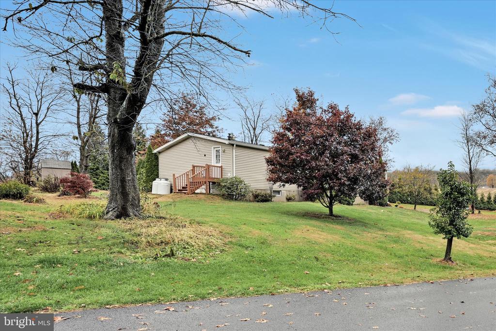 12 PINE CONE DRIVE