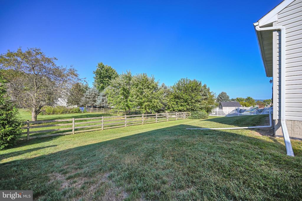 3265 Lewisberry Rd