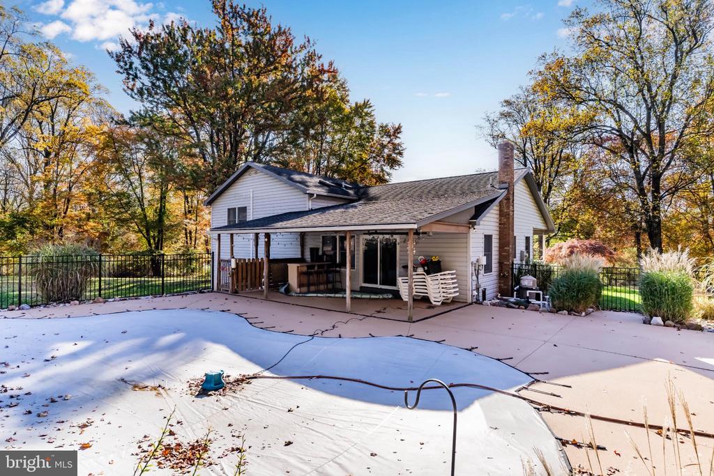 950 STEVENS ROAD