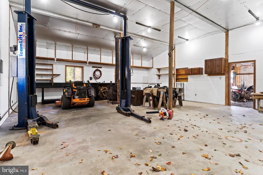 950 STEVENS ROAD