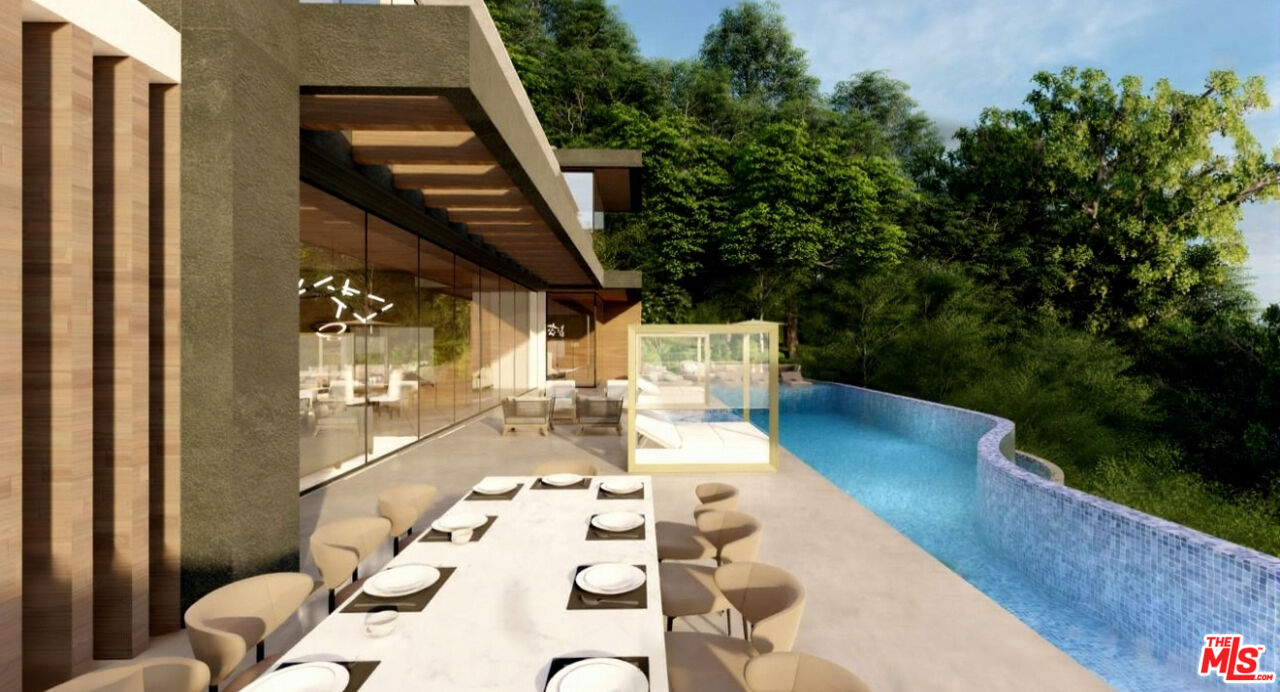 2004 Sunset Plaza Dr