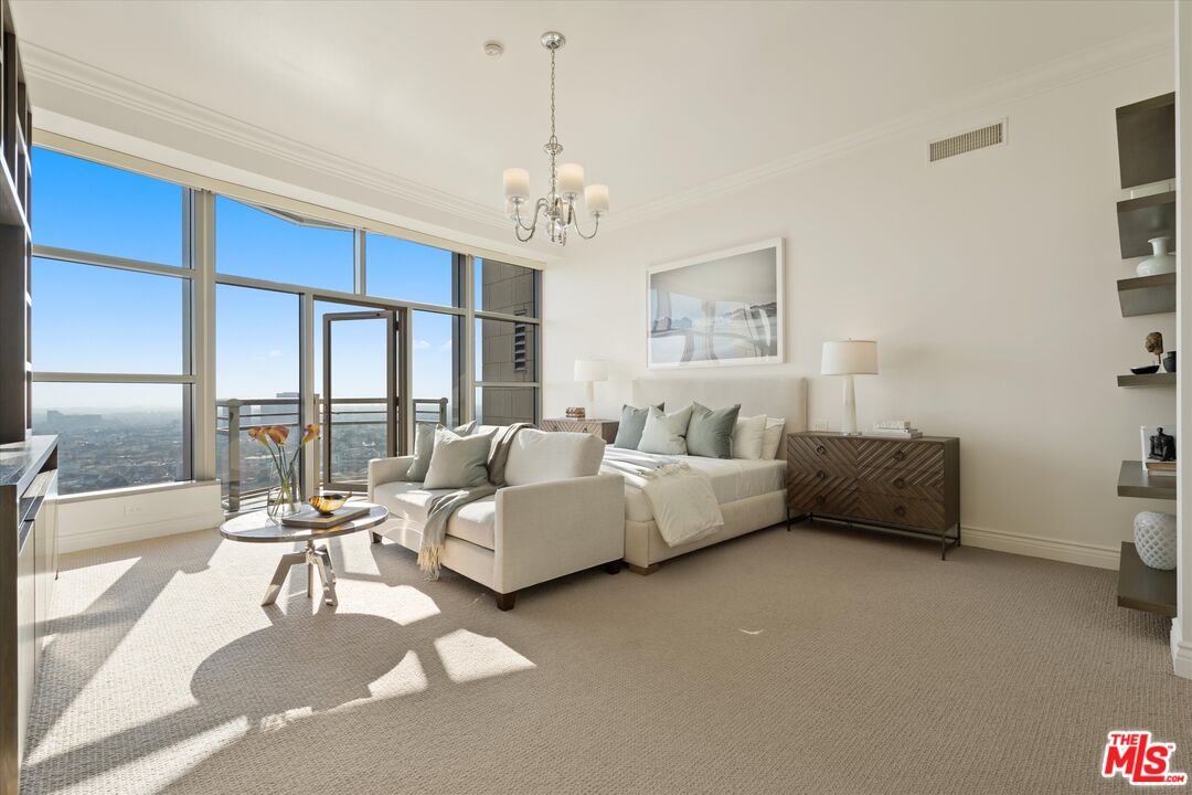 10776 Wilshire Blvd Unit: 1904