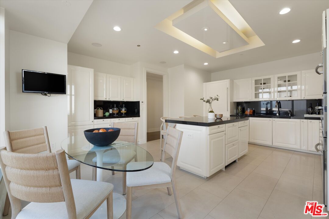 10776 Wilshire Blvd Unit: 1904