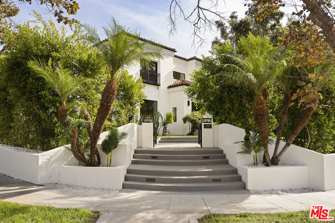 400 S Mccadden Pl