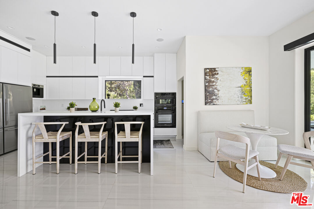 400 S Mccadden Pl