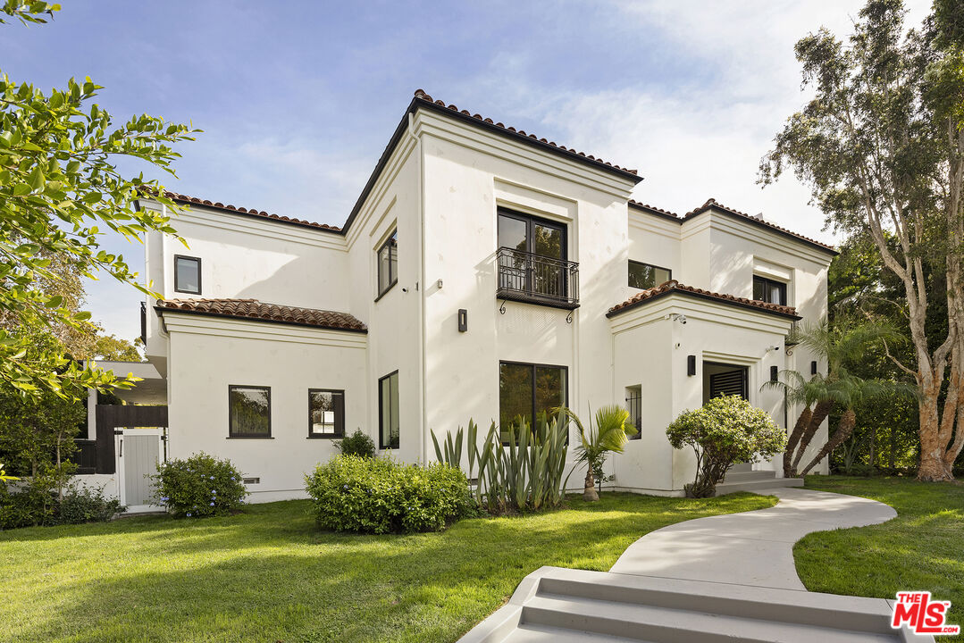 400 S Mccadden Pl