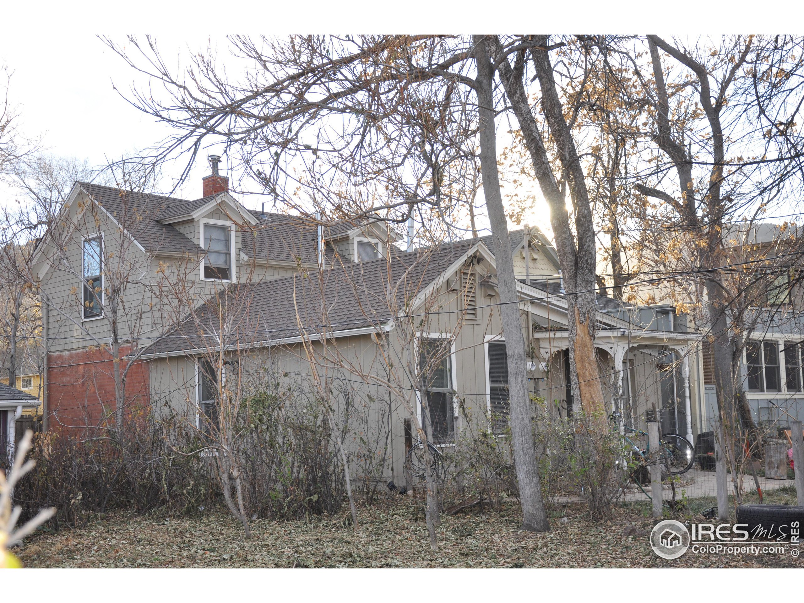 1725 Canyon Blvd Unit A & B