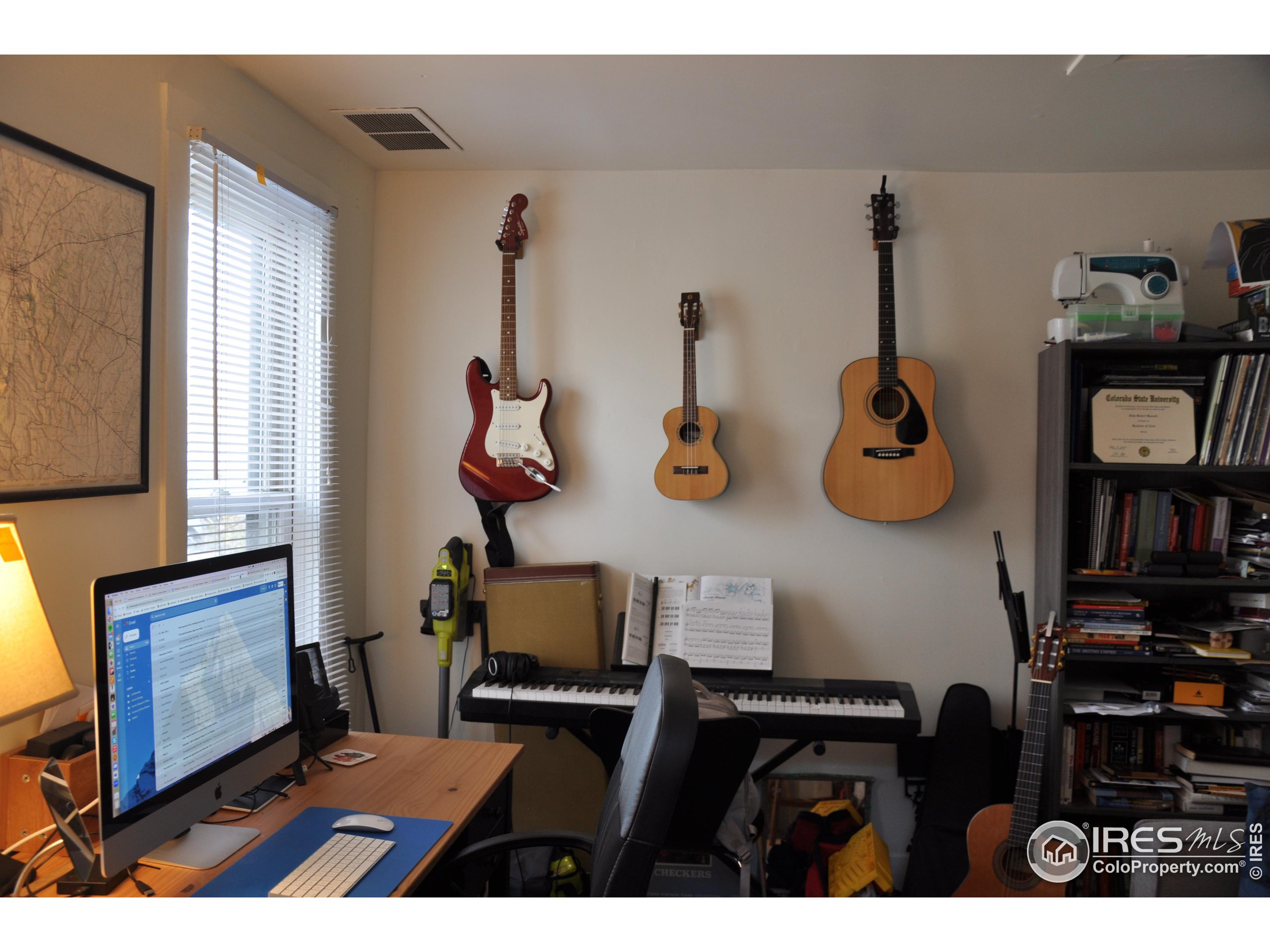 1725 Canyon Blvd Unit A & B