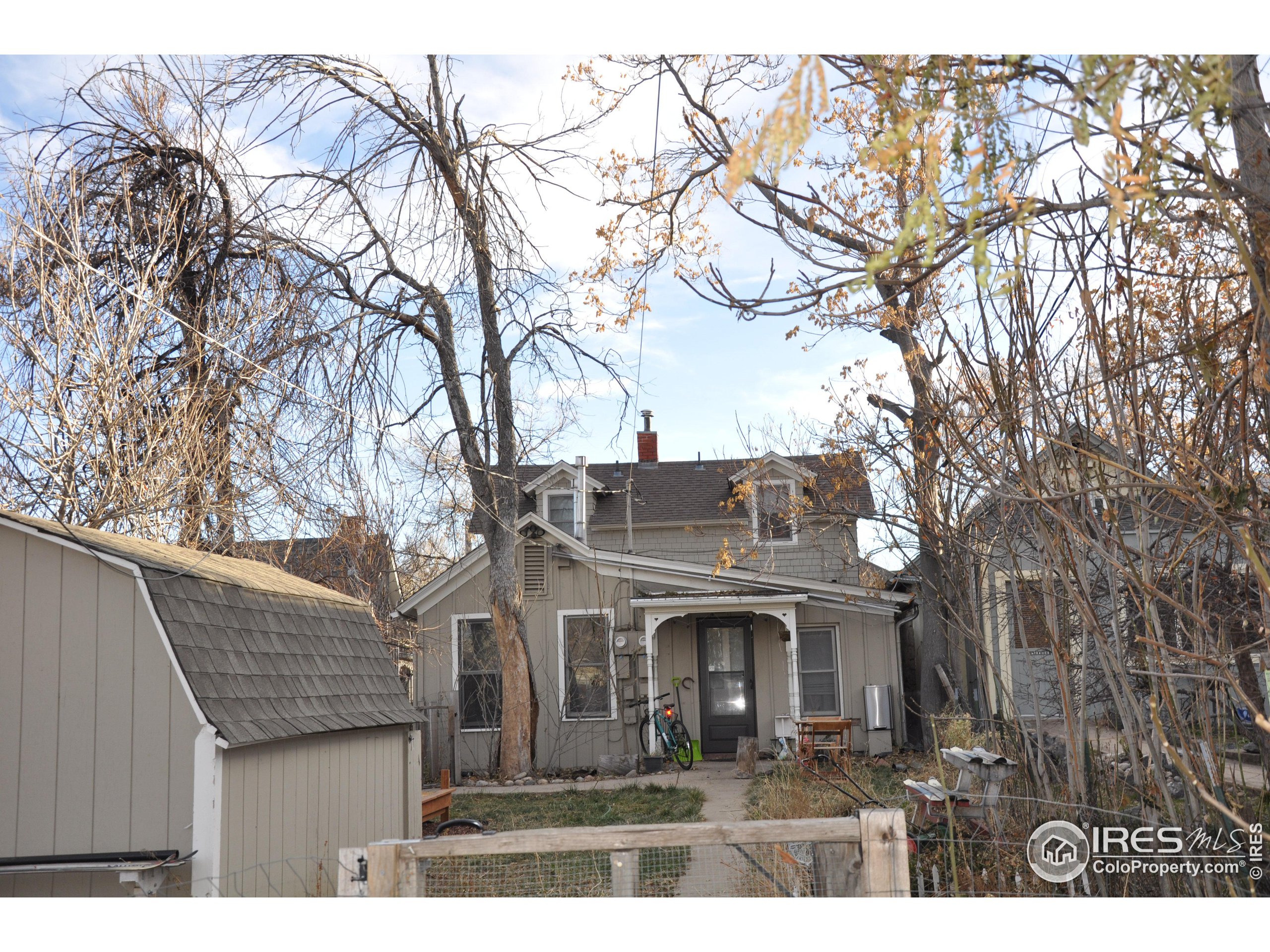 1725 Canyon Blvd Unit A & B