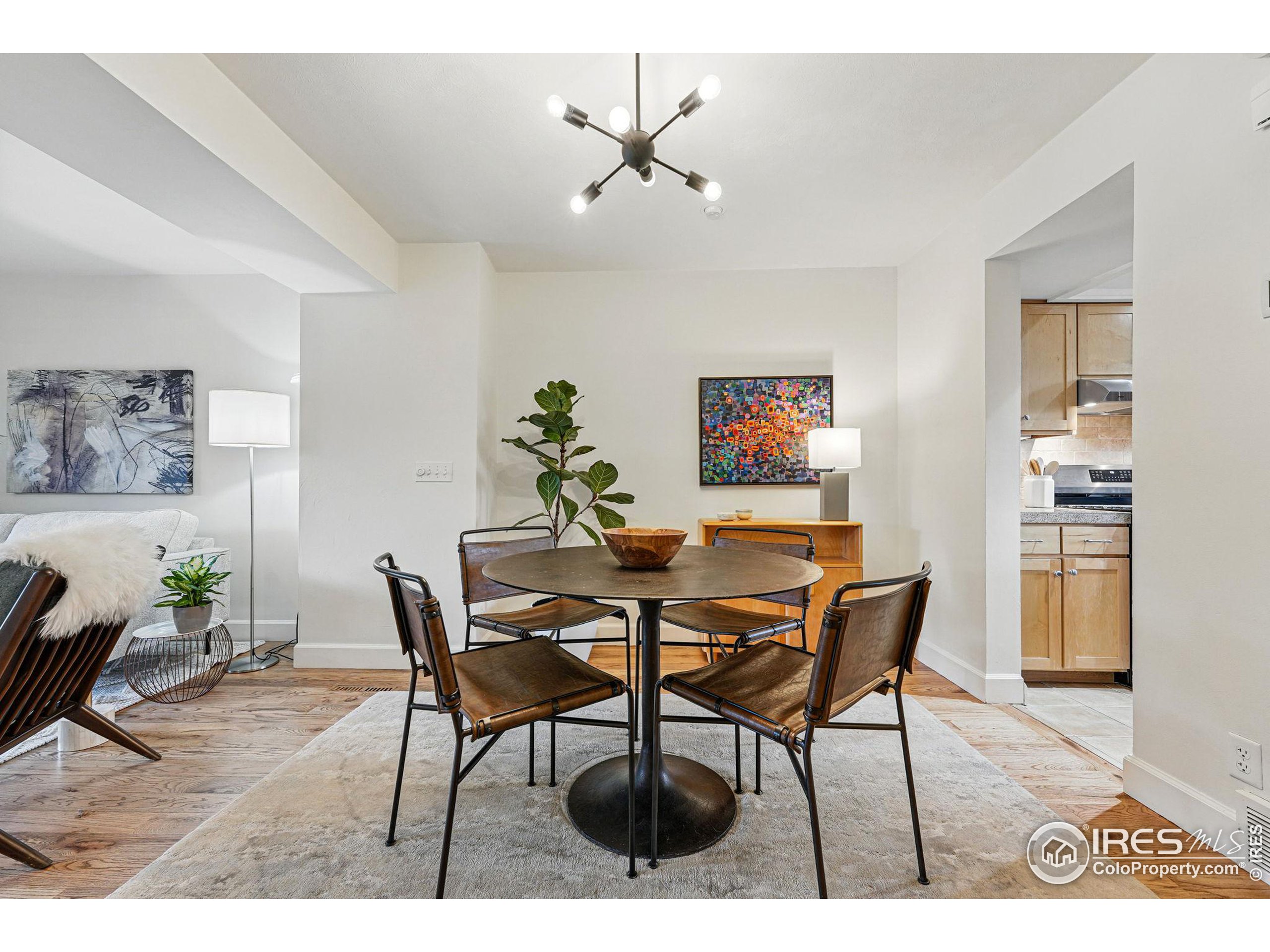 4015 Wonderland Hill Ave