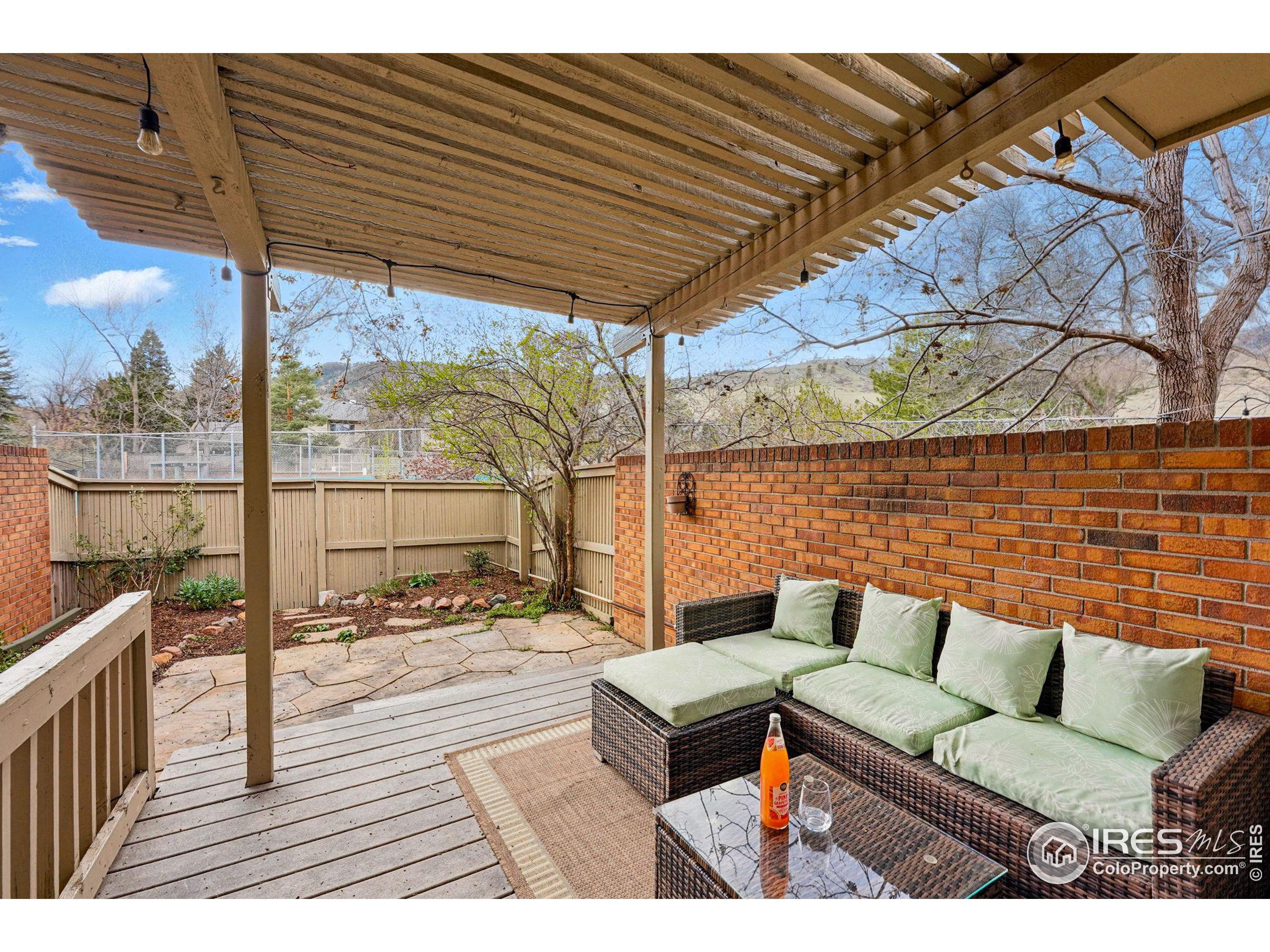 4015 Wonderland Hill Ave