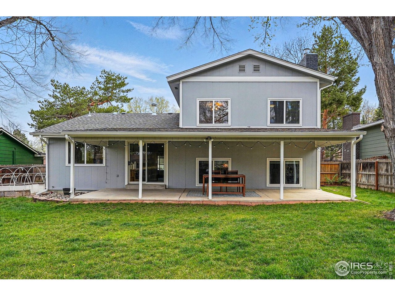 9601 Sierra Dr