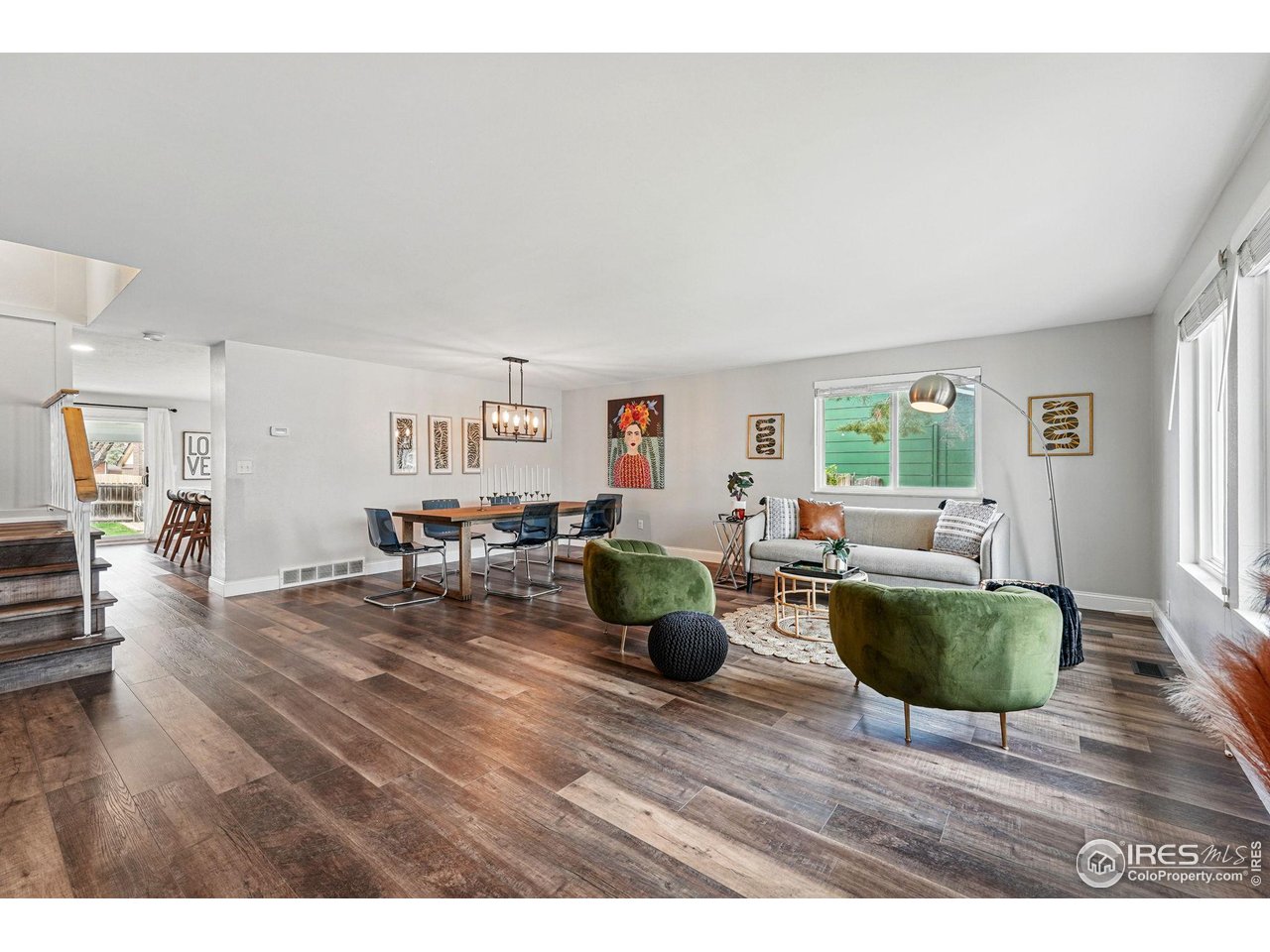 9601 Sierra Dr