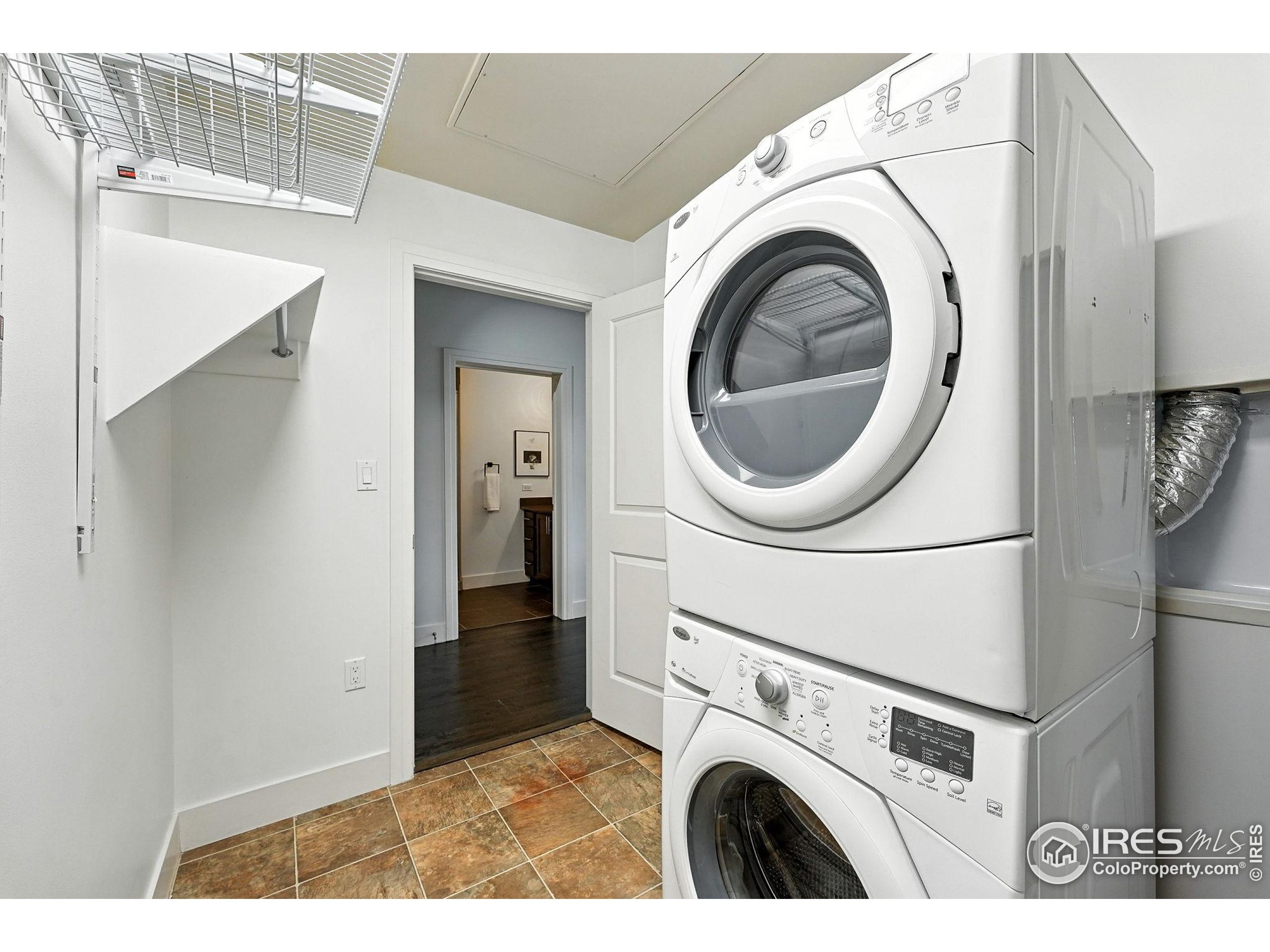 3401 Arapahoe Ave 420