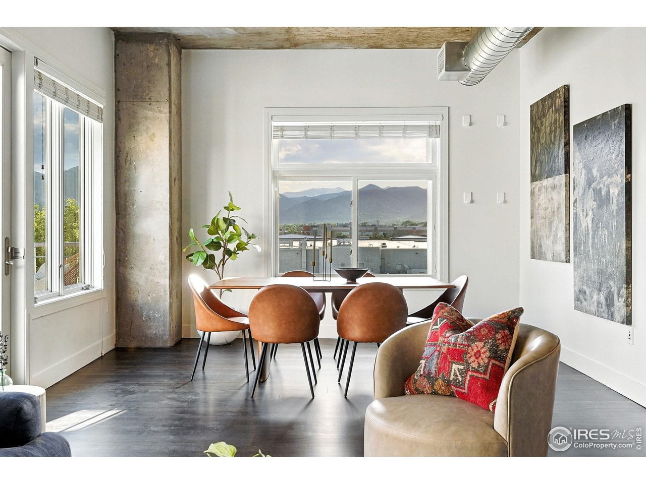 3401 Arapahoe Ave 420