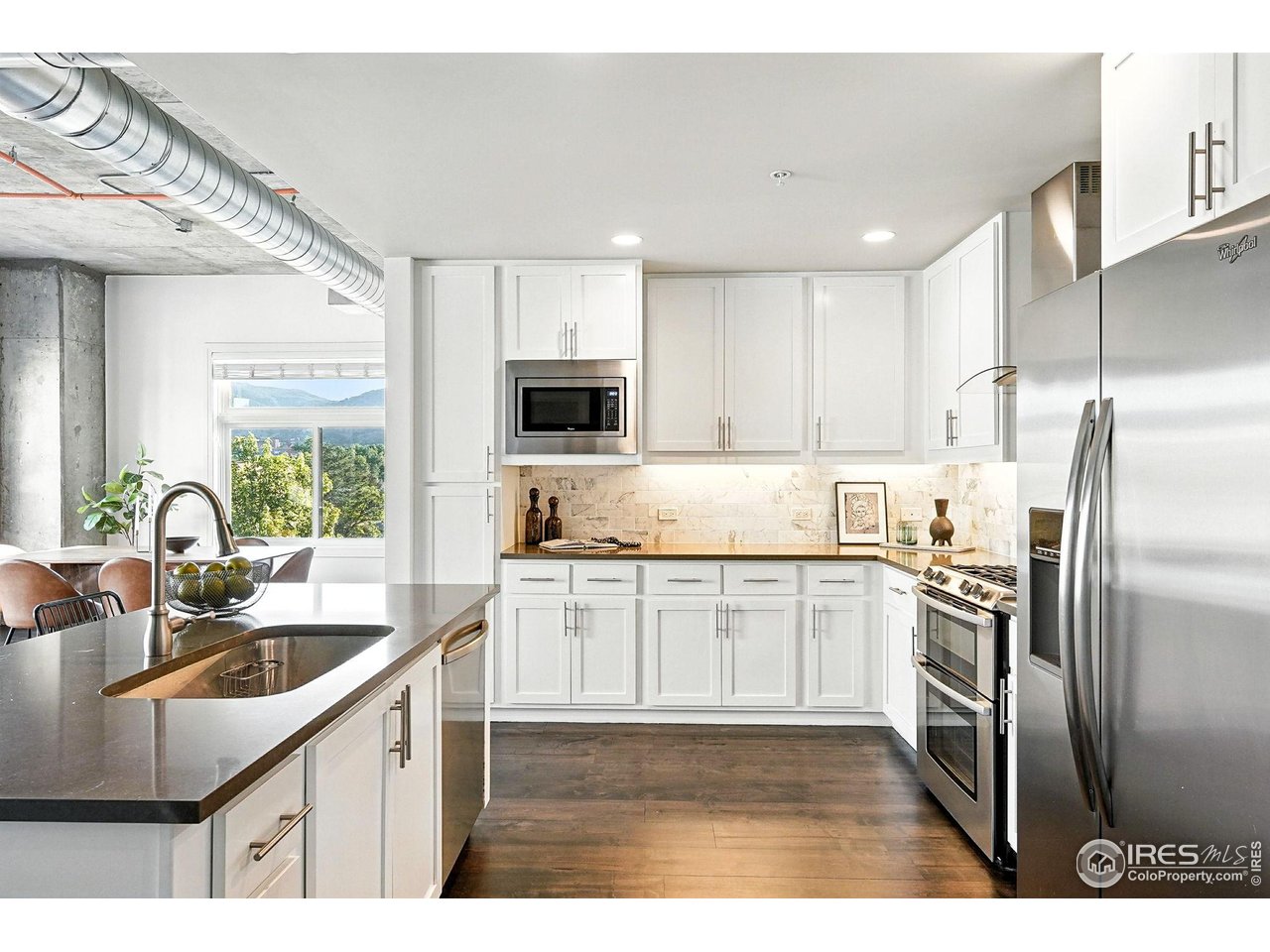 3401 Arapahoe Ave 420