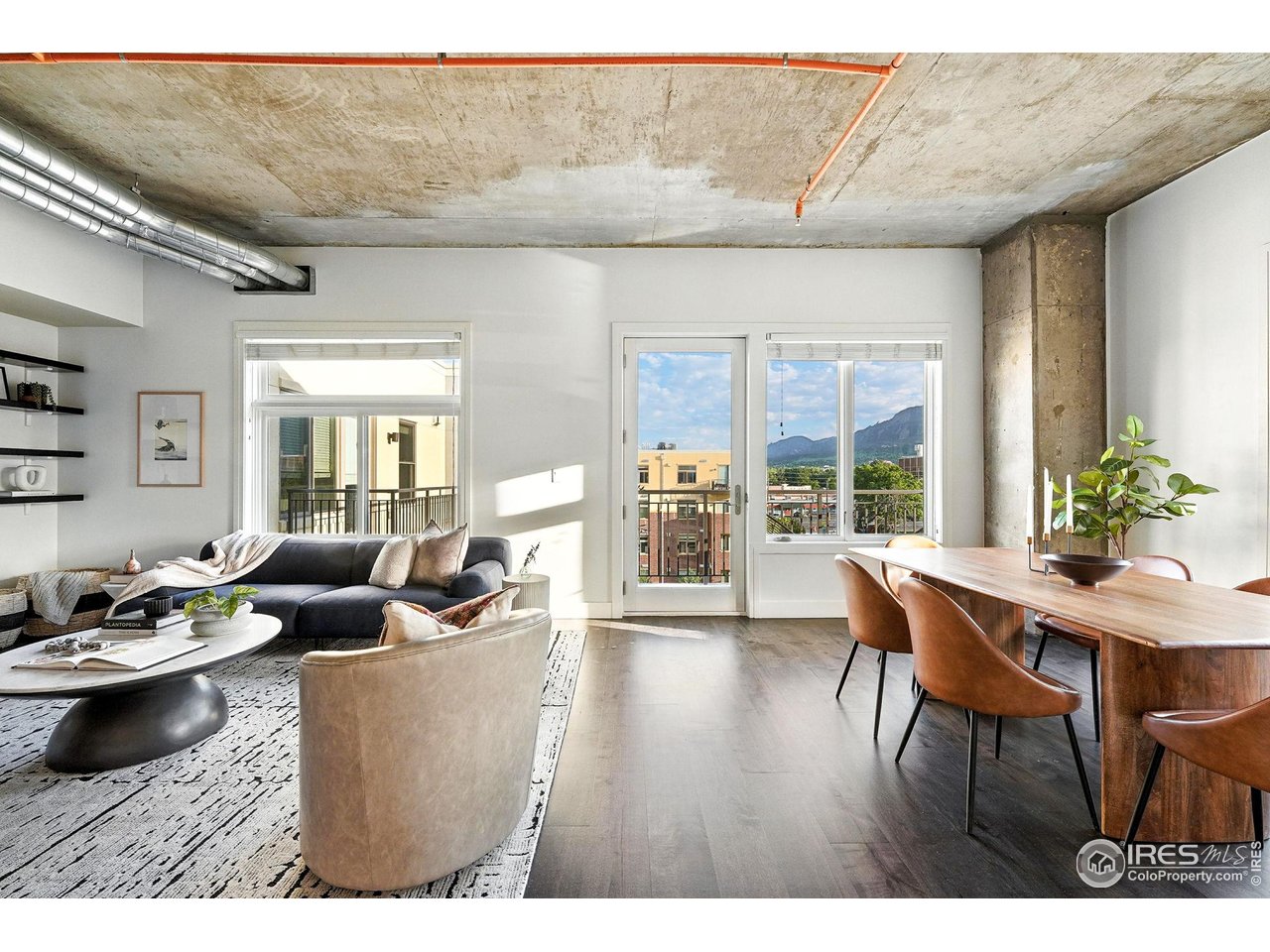 3401 Arapahoe Ave 420