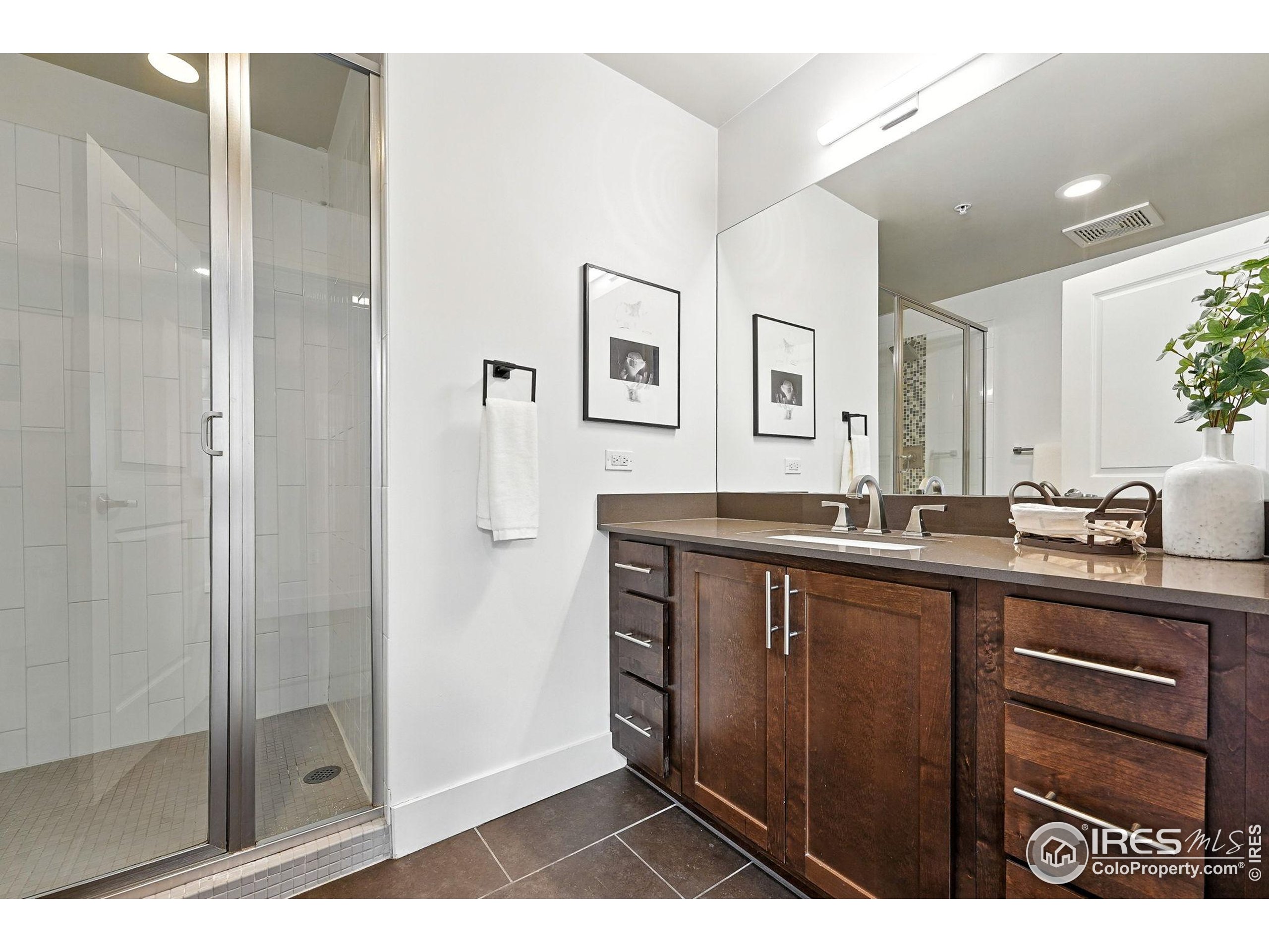 3401 Arapahoe Ave 420