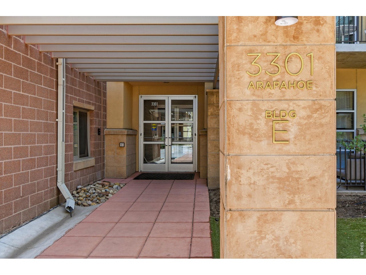 3301 Arapahoe Ave 319