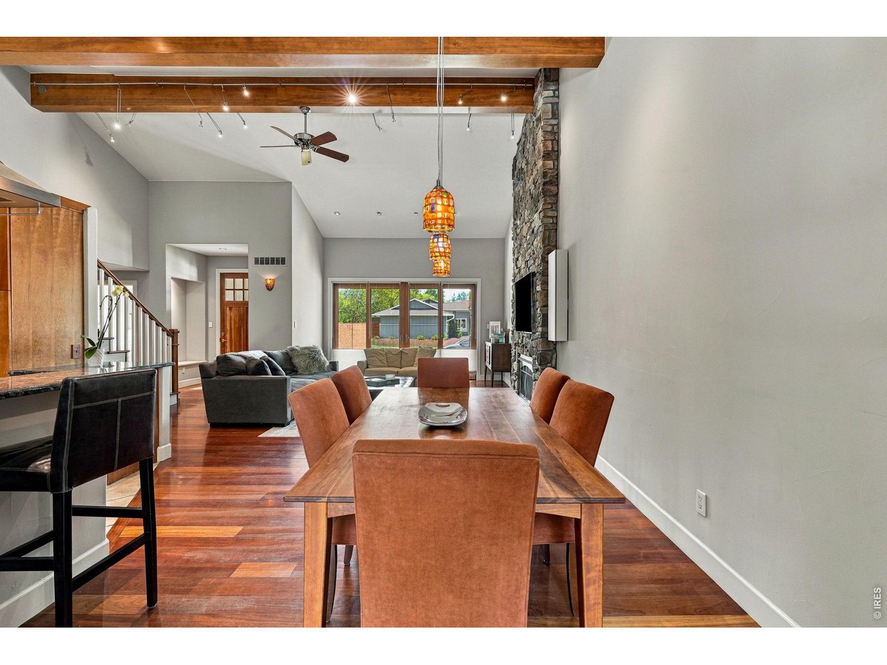 1390 Edinboro Dr