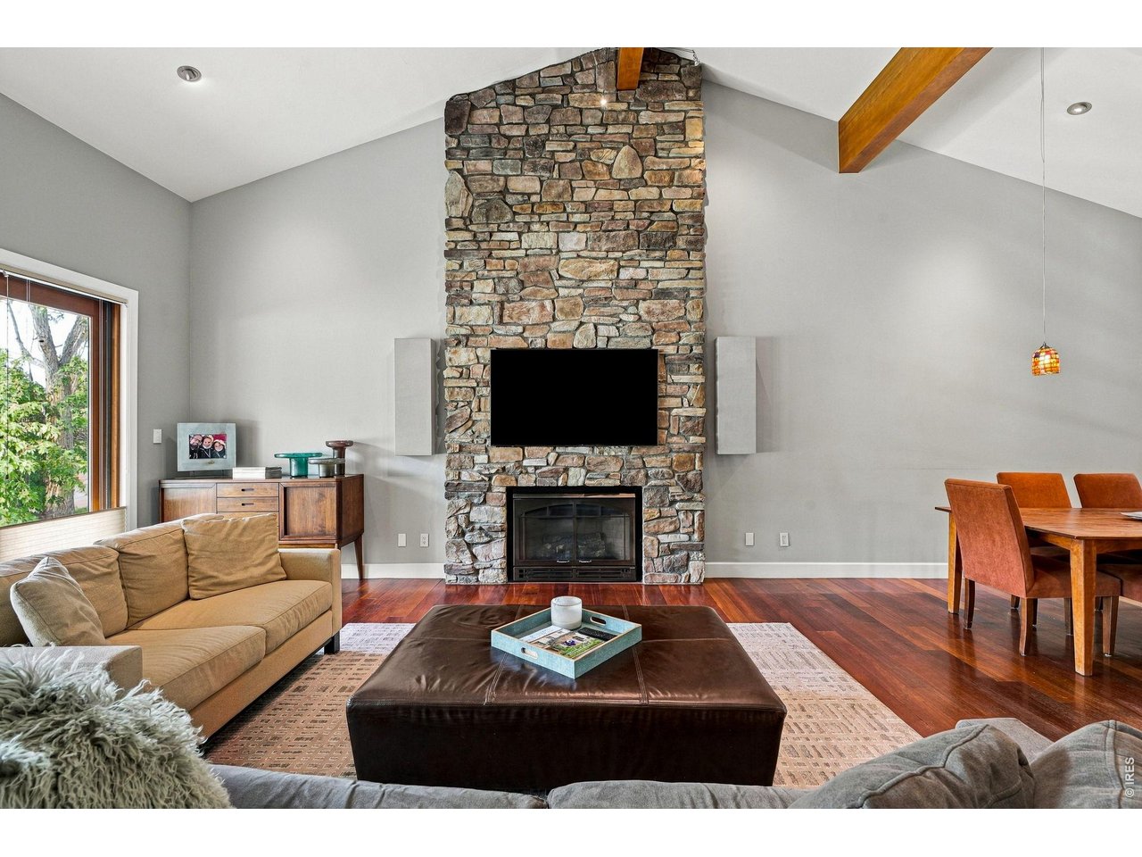 1390 Edinboro Dr