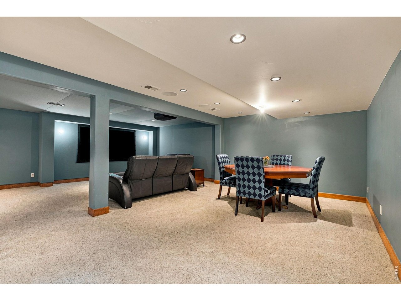 1390 Edinboro Dr