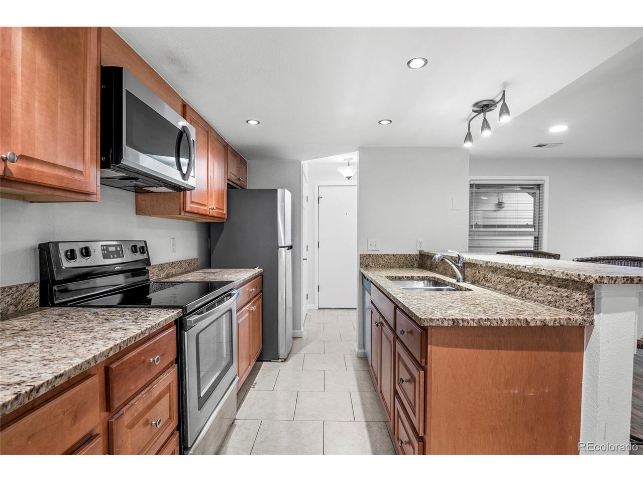 2960 Shadow Creek Dr 101