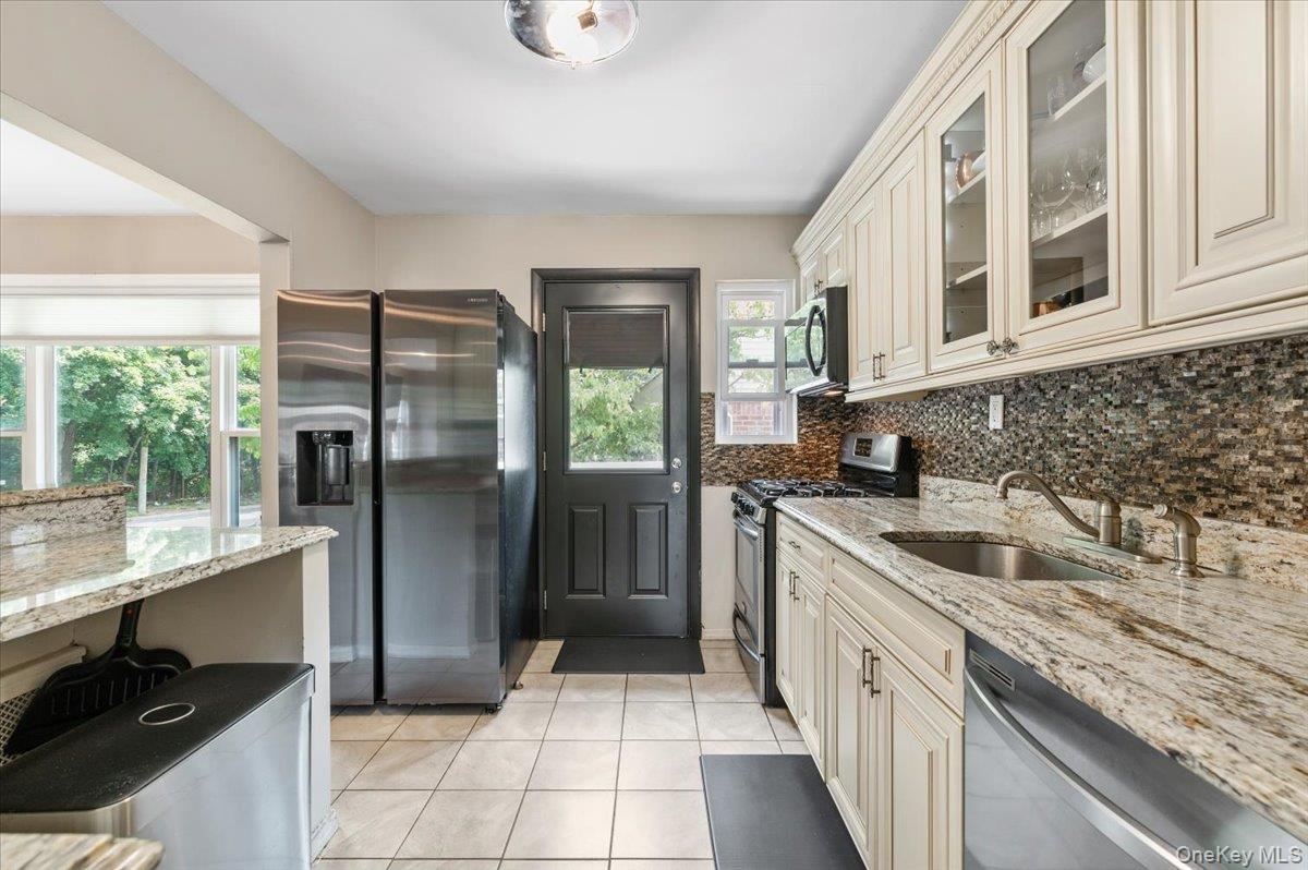 72 Pembrook Drive