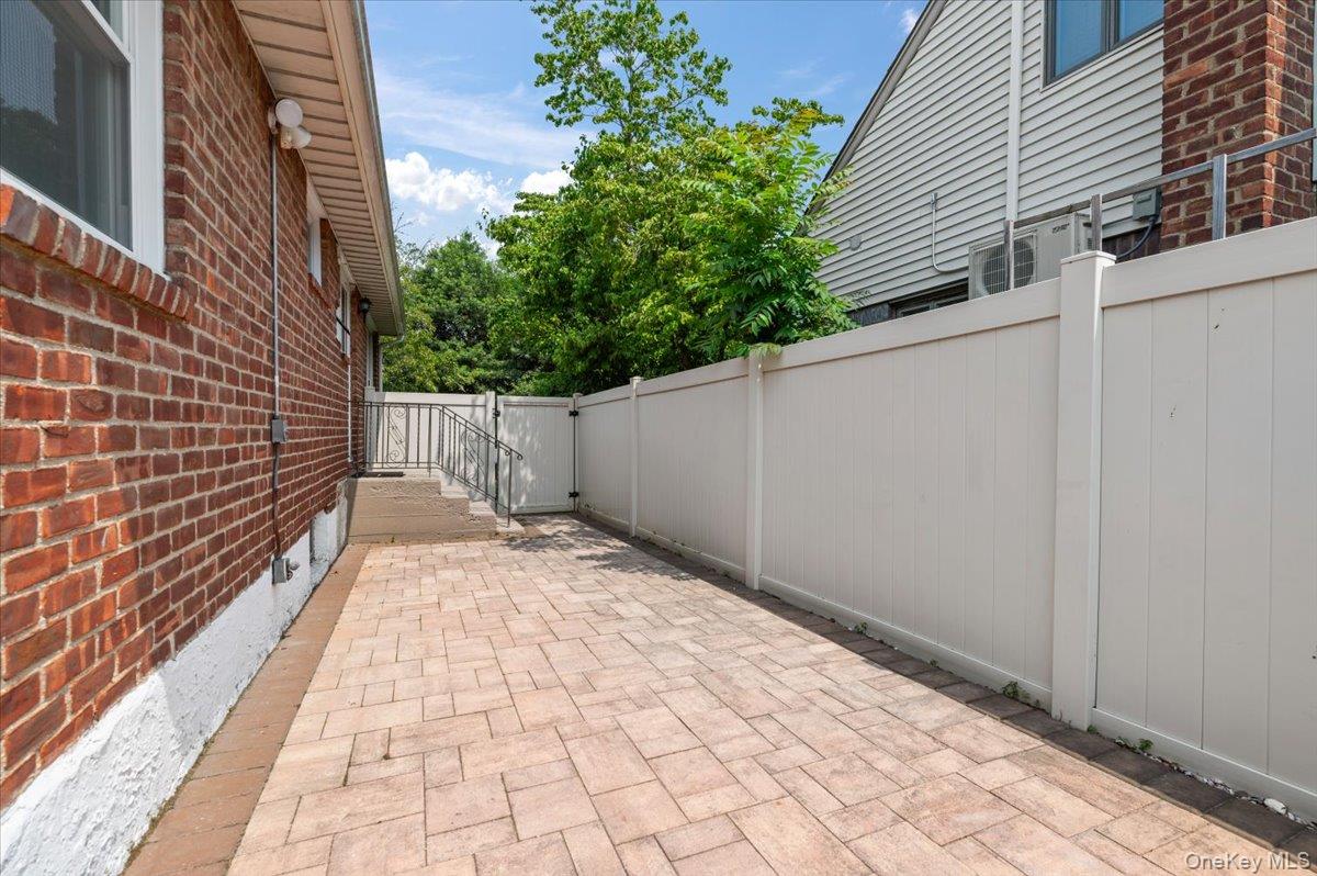 72 Pembrook Drive