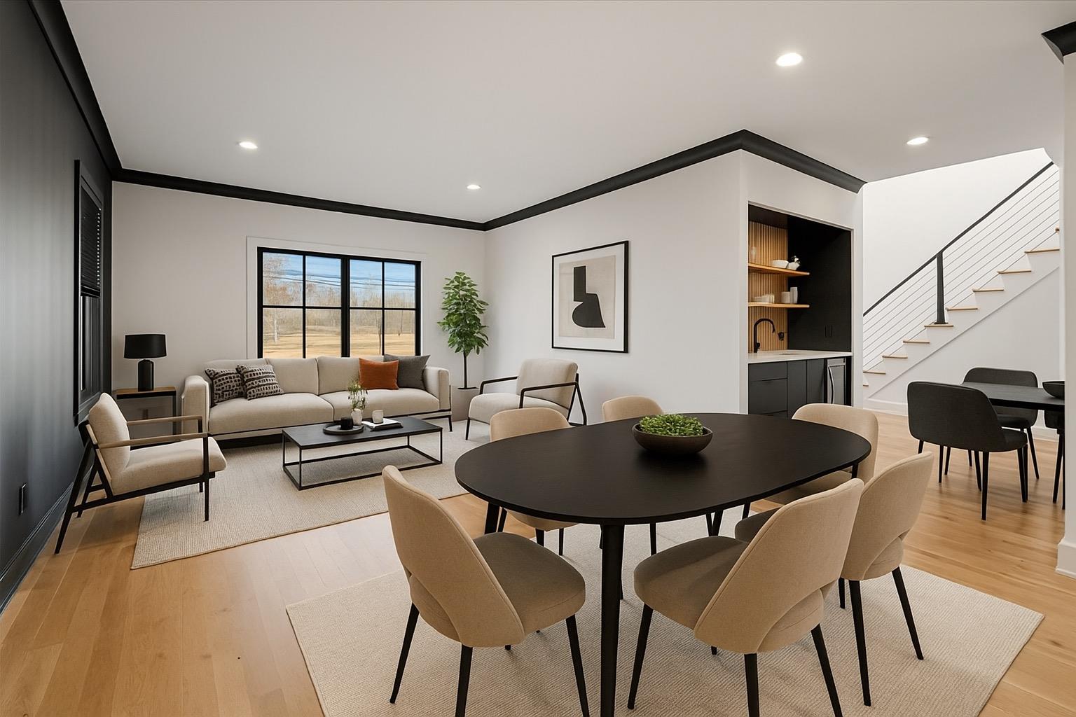 211 E Pulaski Road