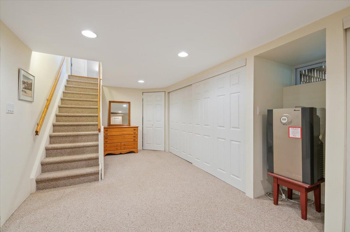 96 Bay Road