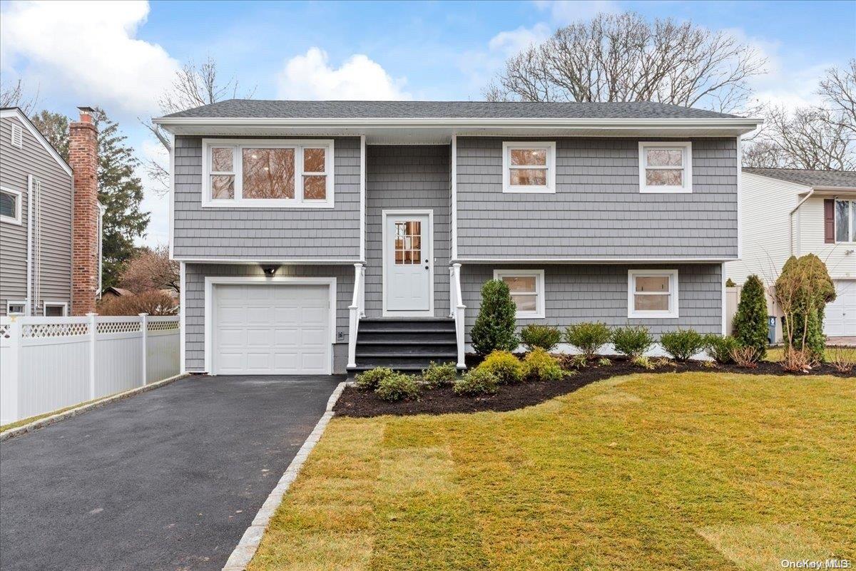 11 Crest Hill Court
