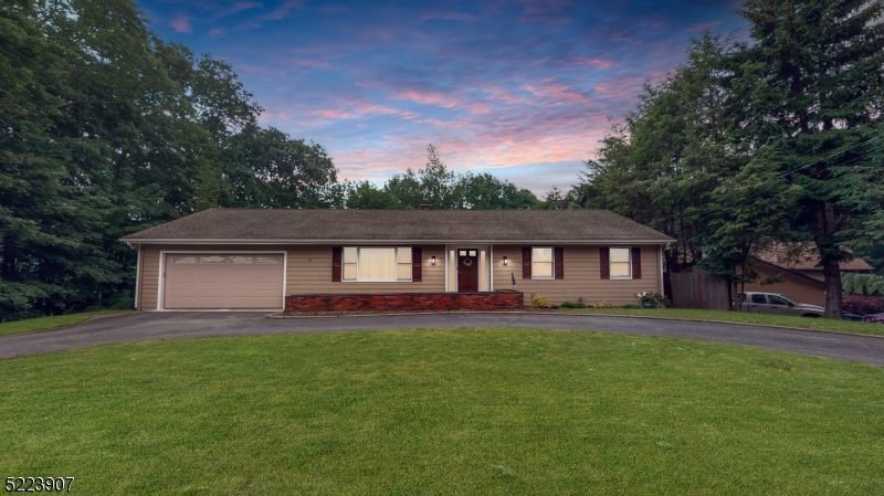 5 Bantry Ct