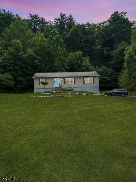 40 Clove Rd