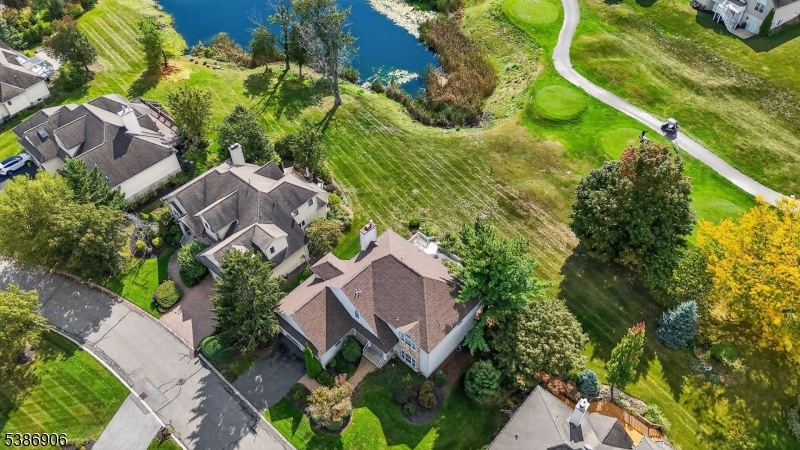 5 Rock Oak Ct