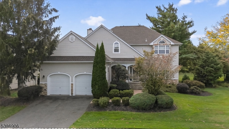 5 Rock Oak Ct