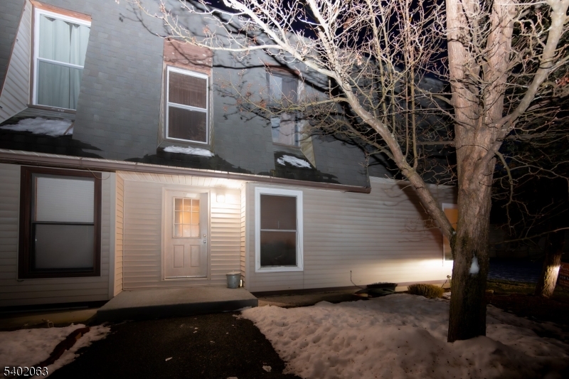 5- A Paul Adams Court O301 A