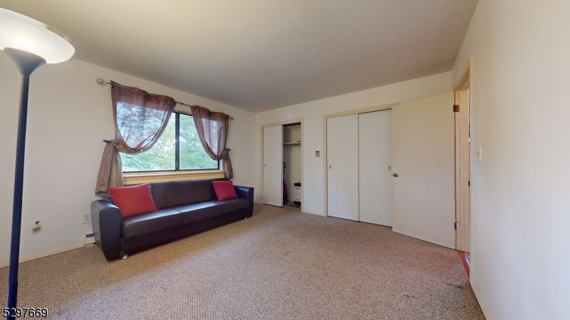 368- F Lake Shore South F