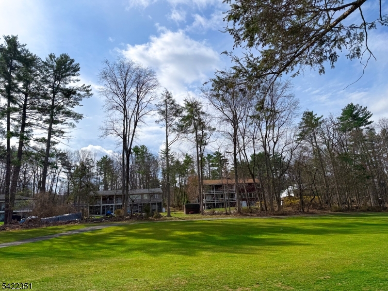 359 D Lake Shore South