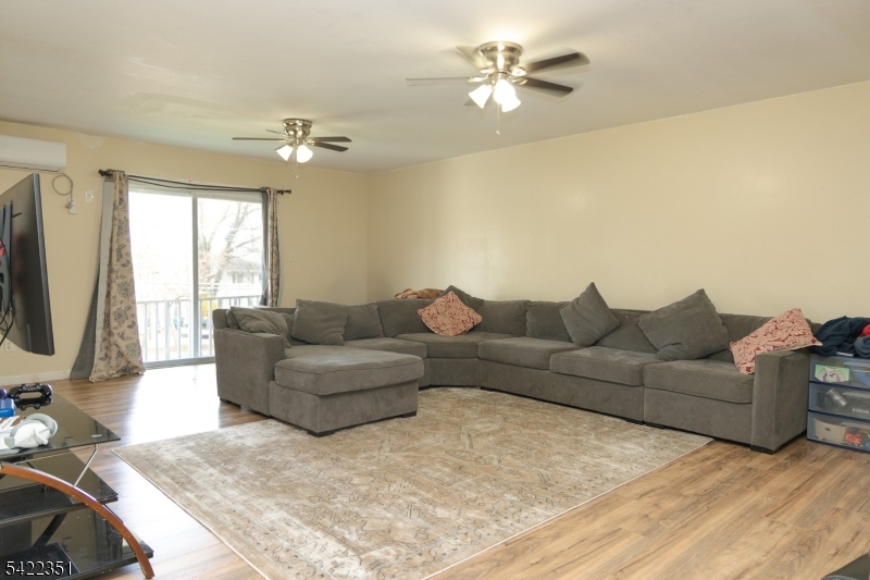 359 D Lake Shore South