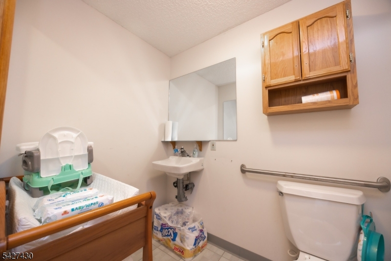 65 New Mashipacong Rd