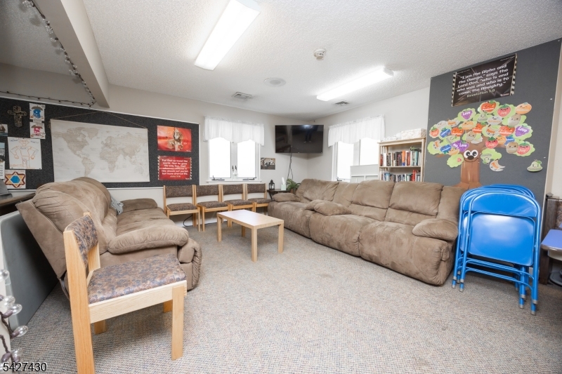 65 New Mashipacong Rd