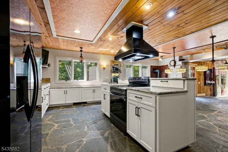 229 Clove Road
