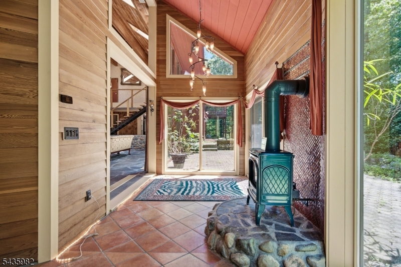 229 Clove Road