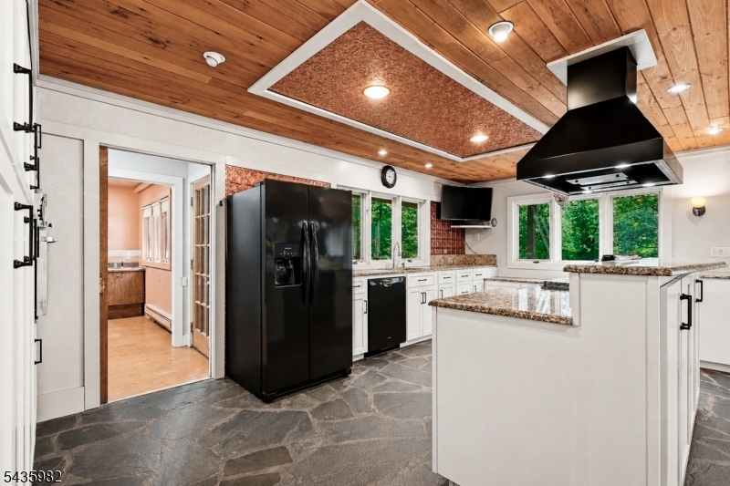 229 Clove Road