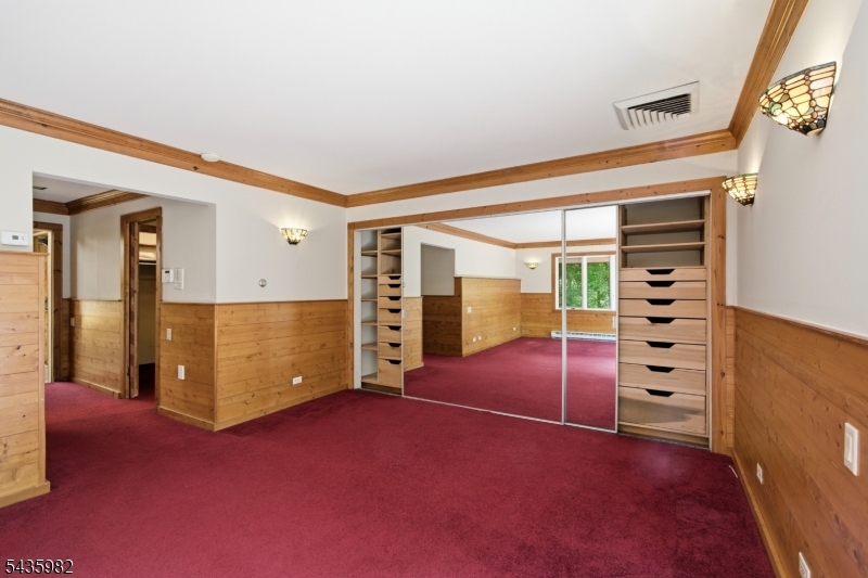 229 Clove Road