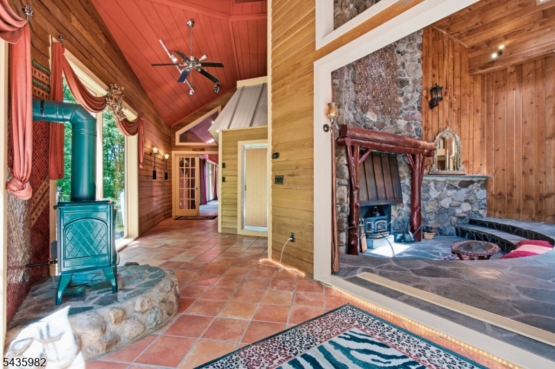 229 Clove Road