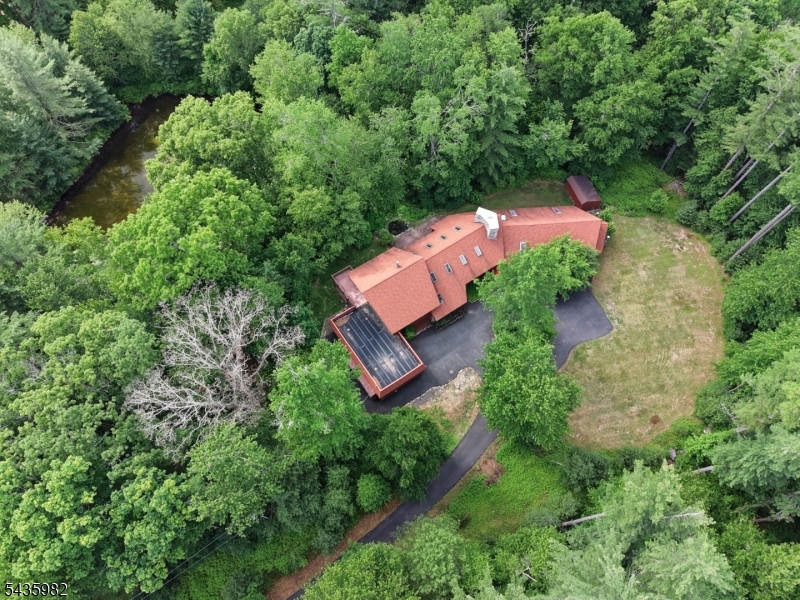 229 Clove Road