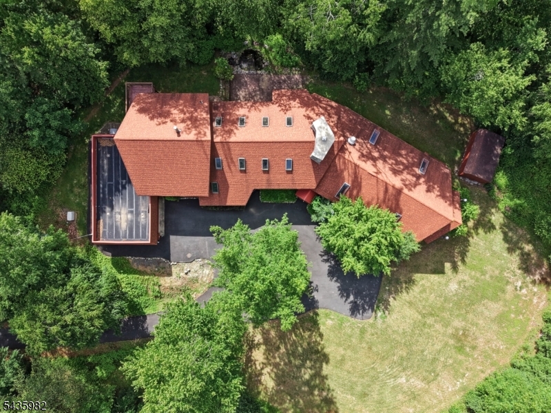 229 Clove Road