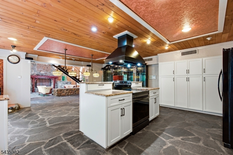 229 Clove Road